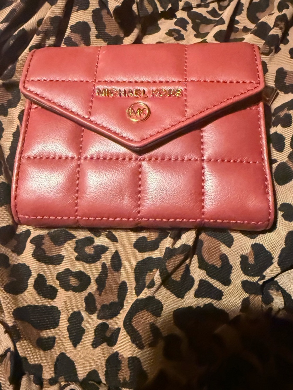 Michael Kors Quilted burgendy Envelope Wallet with Gold Hardware Authentic - Picture 10 of 14